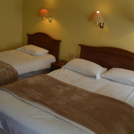 The Anglers Rest Hotel Headford Eksteriør billede